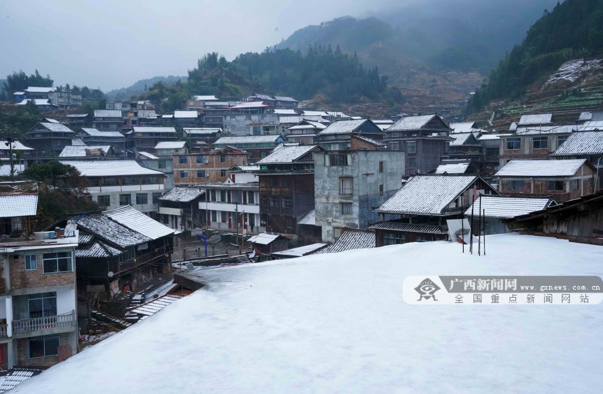 广西融水苗山春雪美如画组图47