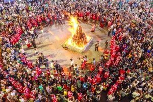 点亮夏日夜生活！2024广西暑期消费季暨夜间消费嘉年华启动