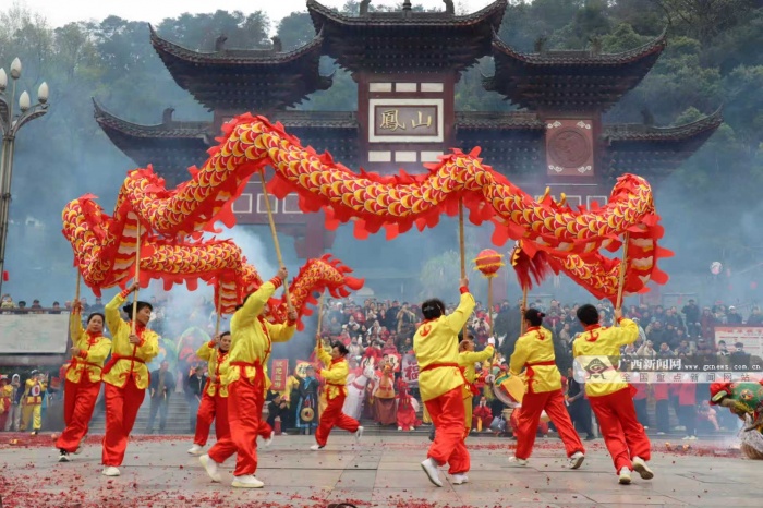 2��23�ս��c(di��n)�D