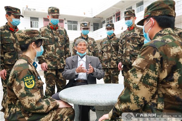 钦州海警大队长图片