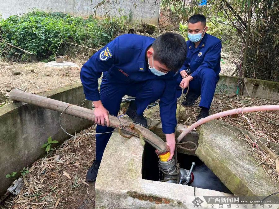 降雨致水井變渾上思消防送水解村民難題