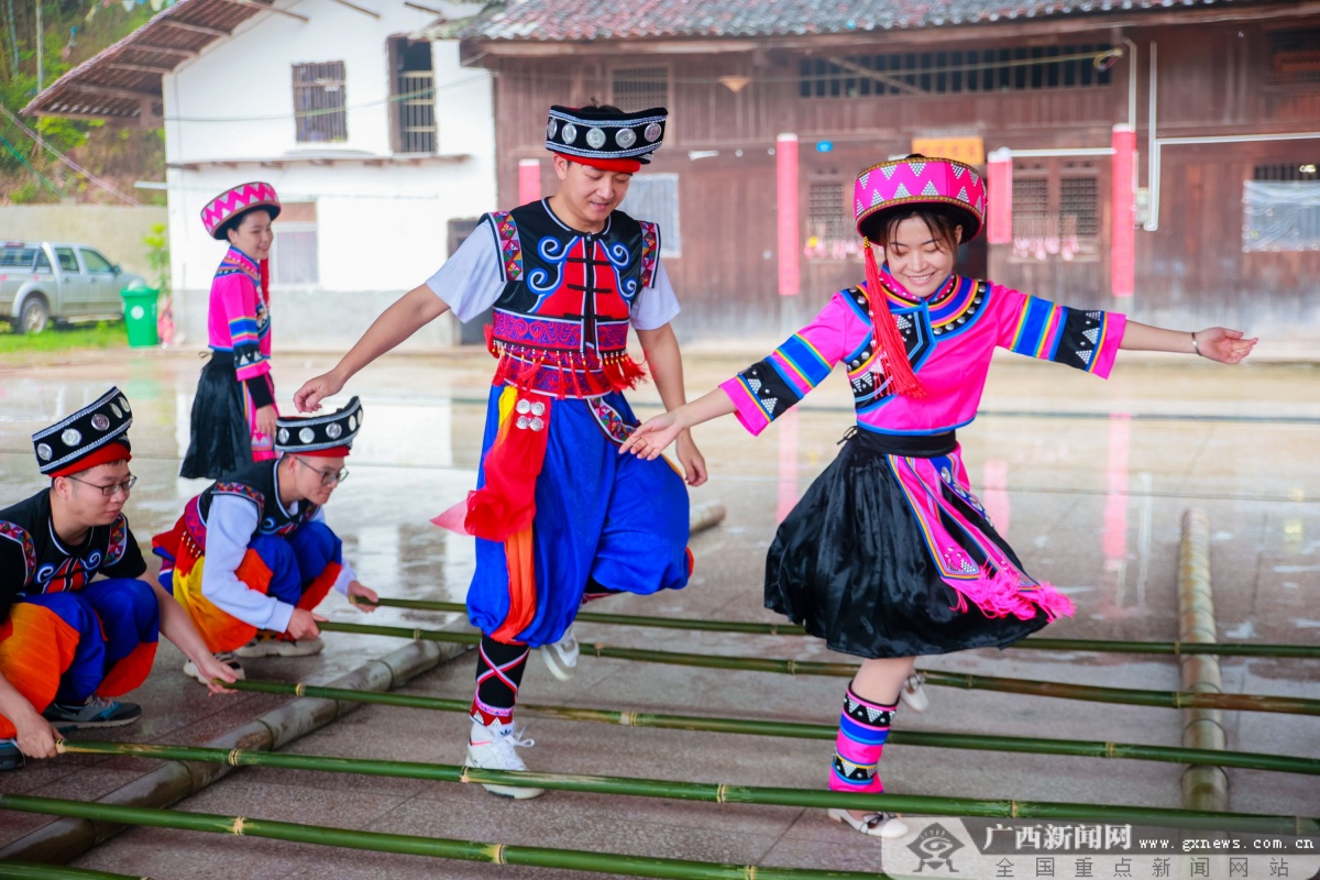 高清图集:八桂大地舞翩跹 壮乡歌海起春潮-广西新闻网