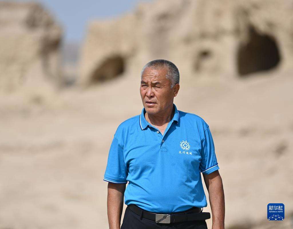新疆吐鲁番一家三代人跨越半世纪守护西域千年故城