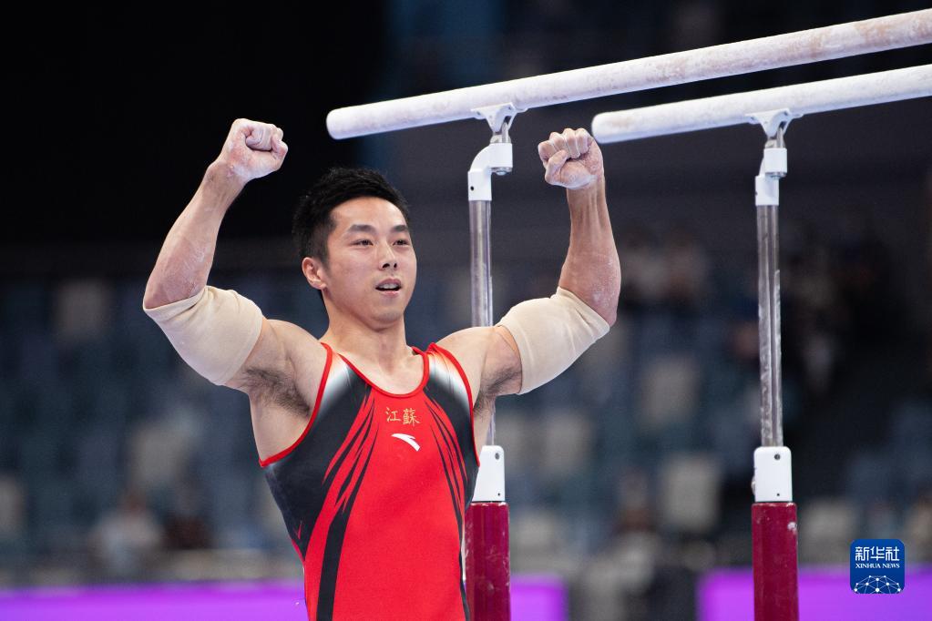 全国体操锦标赛男子双杠决赛赛况2