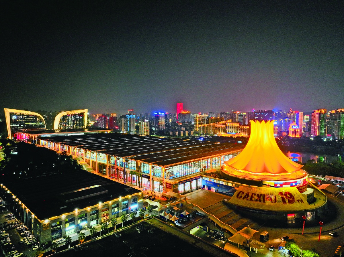 广西壮族首府为什么是南宁,凭什么南宁可以做广西首府