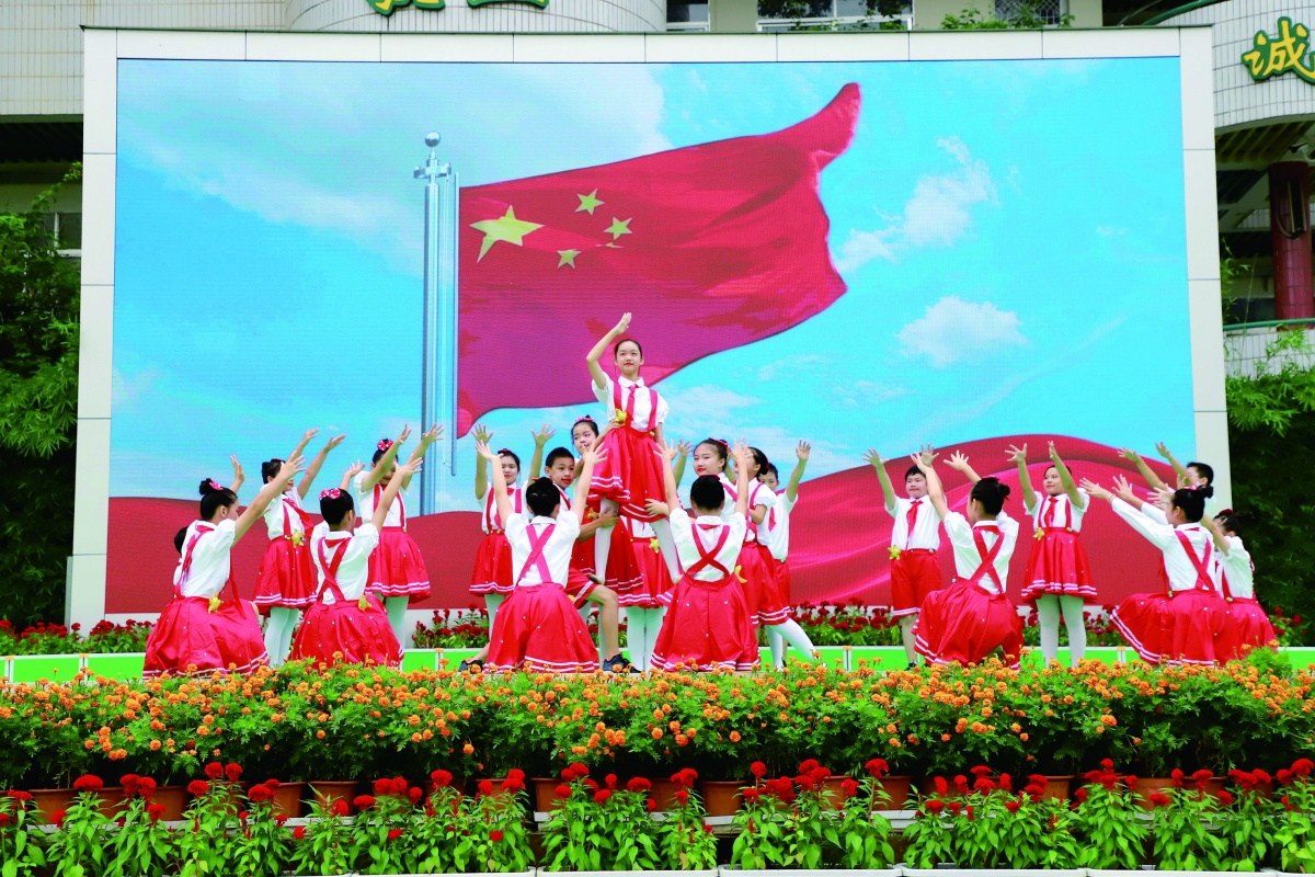 国庆节前夕，南宁中小学开展丰富多彩的活动