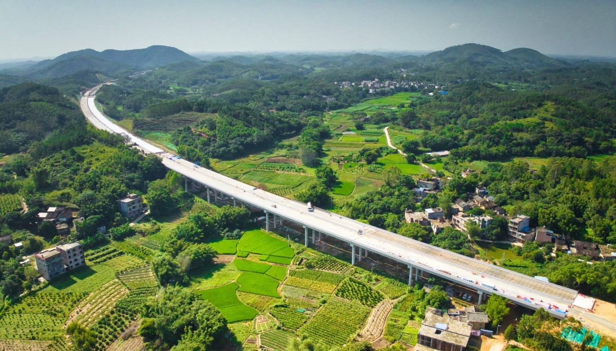 已完工70%，南湛高速路有望2023年通车