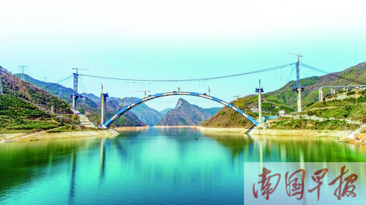 广西河池天峨大桥资料图片