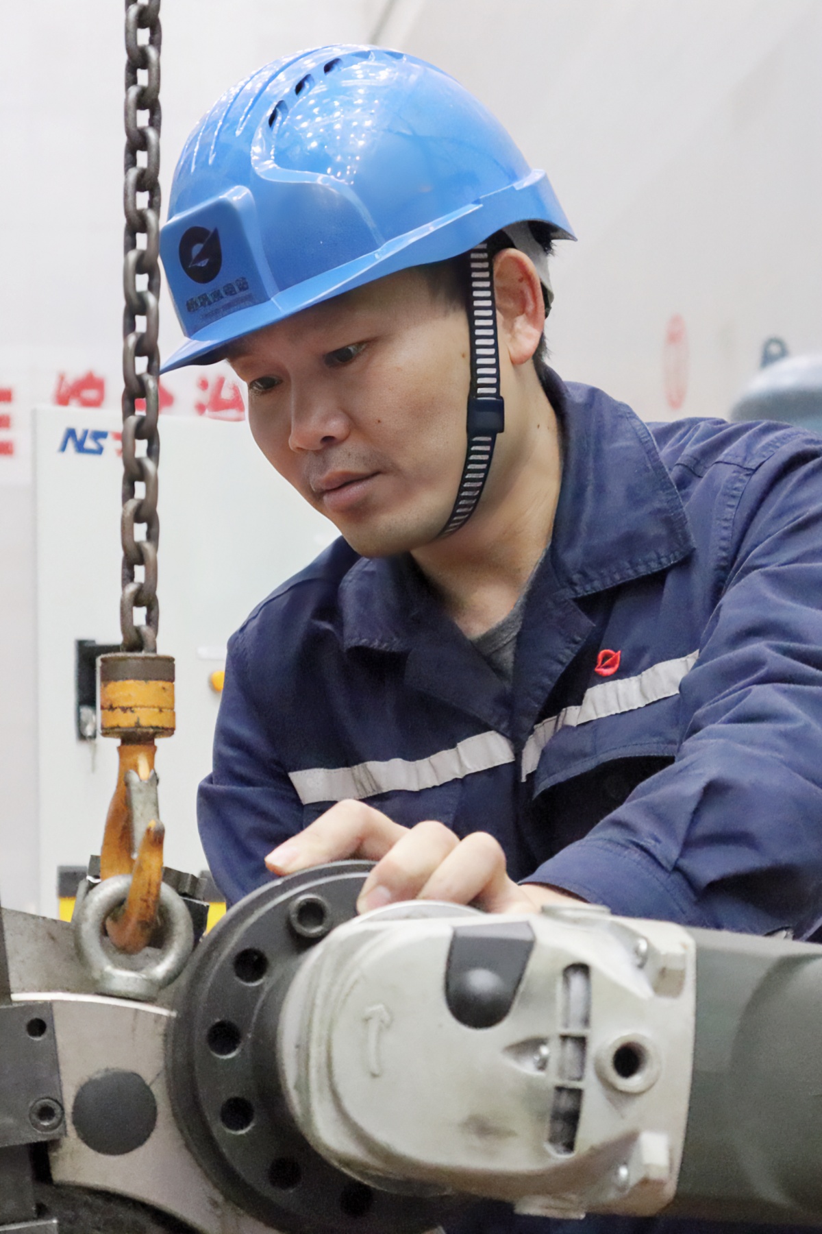 2023广西五一劳动奖章丨邓永贵红水河璀璨明珠的养护人