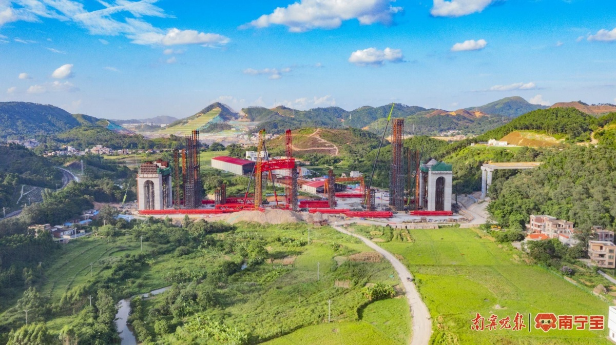南湛高速平陆运河旧州特大桥迎来新进展-广西新闻网