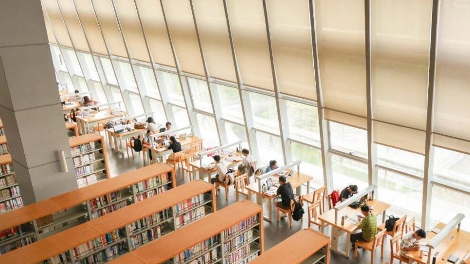 ���ſڵġ�ʫ��Զ����������ͼ���24Сʱ������