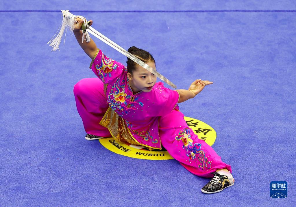 武术套路——学青会:中学组女子自选剑术赛况-广西新闻网