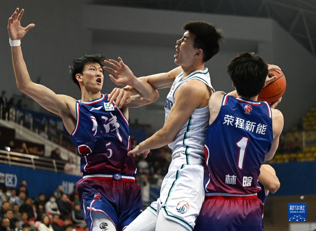 cba常规赛天津先行者胜青岛国信水产11