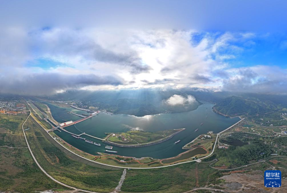 广西桂平:壮美大藤峡成为西江上一道壮丽风景线