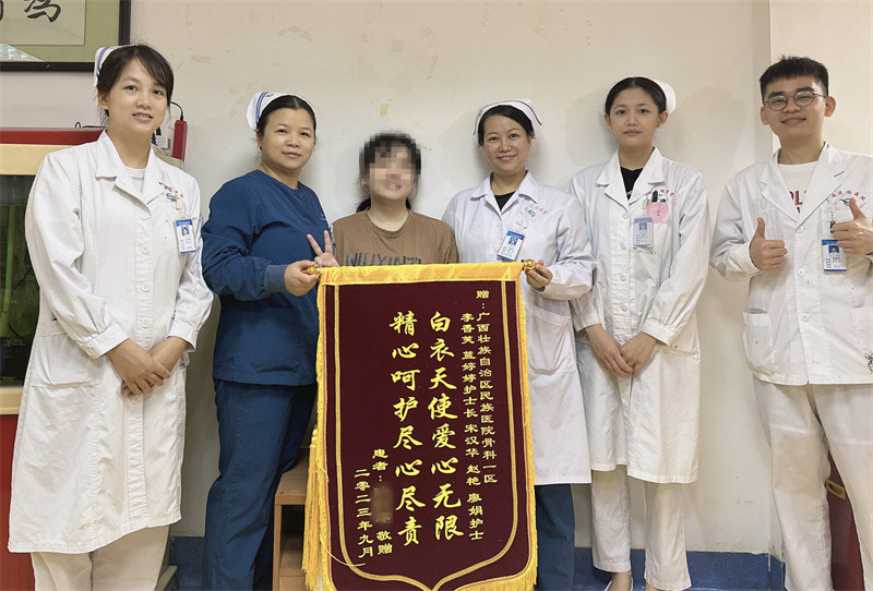 18歲少女感染“膿腫分枝桿菌” 骨科一區(qū)醫(yī)護(hù)團(tuán)隊(duì)聯(lián)合多學(xué)科戰(zhàn)勝“毒王”