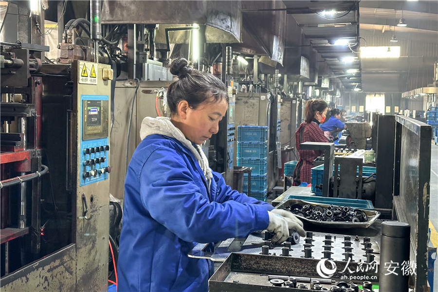 安徽广德新春开工生产忙