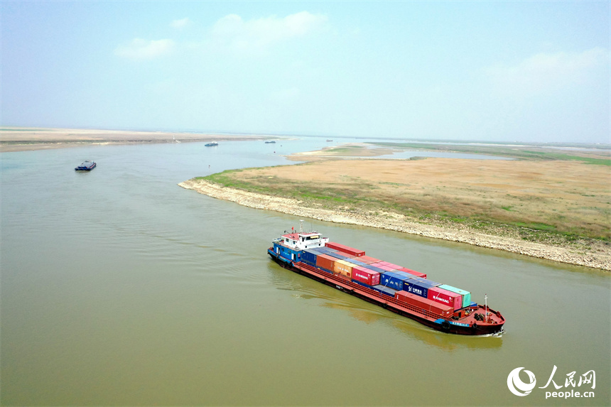 江西永修:鄱阳湖上航运忙-广西新闻网