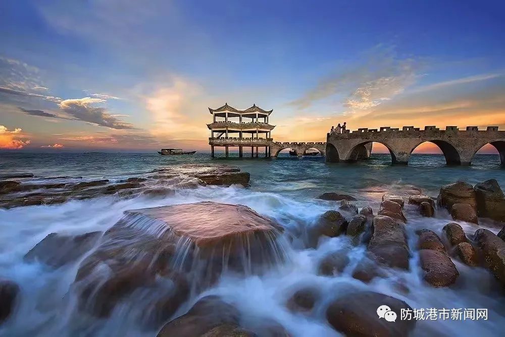 广西三月三去哪玩官方推荐线路带你玩转防城港