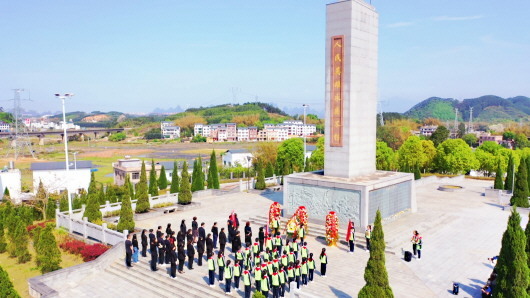 贺州市组织开展各类清明祭扫活动-广西新闻网