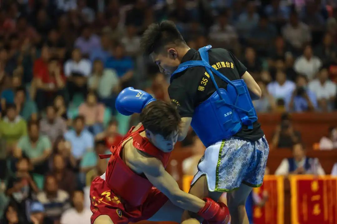 广西三月三各路武林高手齐聚武鸣武术散打擂台赛以武会友