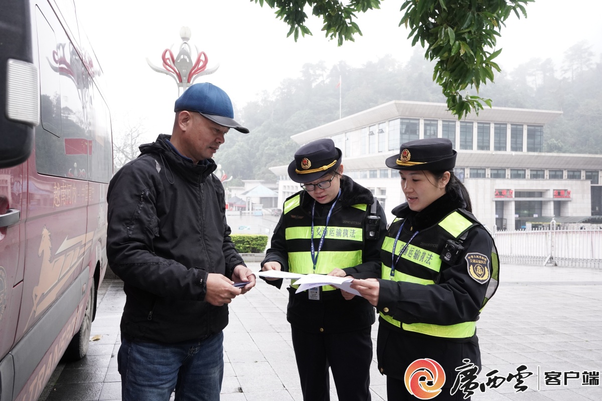 突击队上！——青春在建功一线闪烁光采(图12)