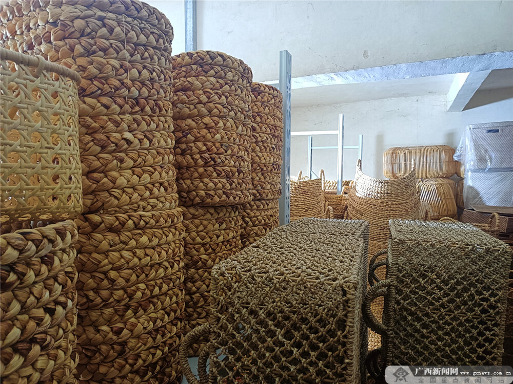 记者 周隆富 摄浦北县委,县政府为了重振编织产业发展"雄风",助力乡村