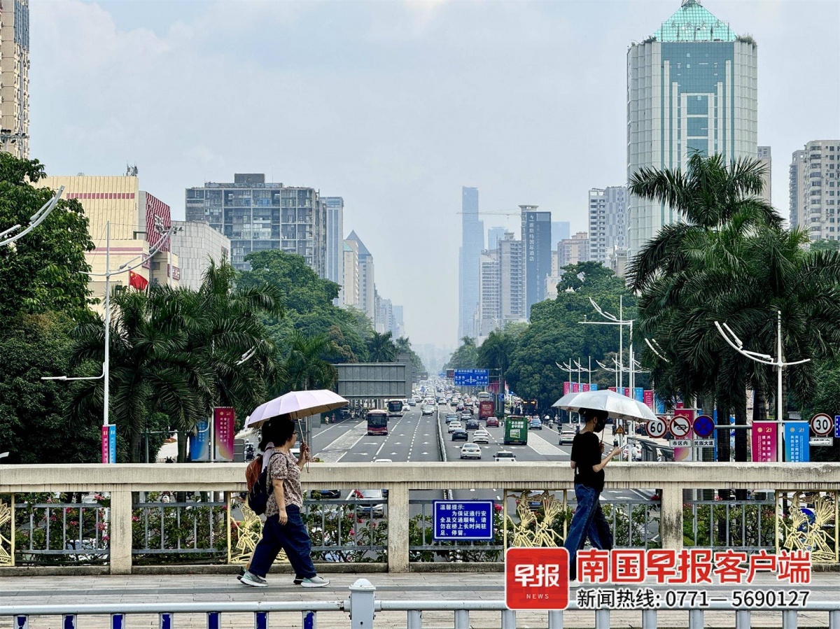 
				上一秒暴晒、下一秒暴雨！中秋假期广西阵雨、雷雨频繁
							