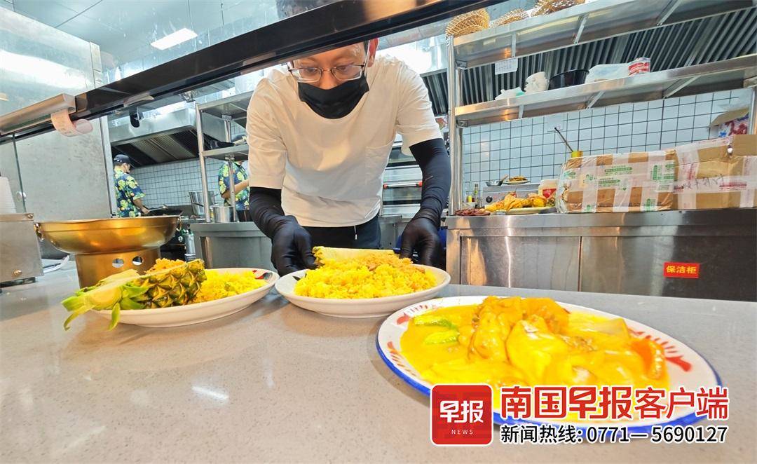 
				马来西亚美食餐馆老板：美食为介，搭建桥梁
							