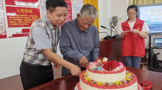 �ֱ��ؿ�չ�Ʒ����׾�������