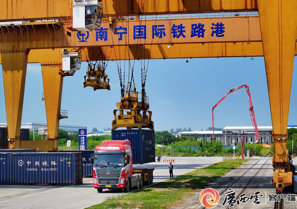 南宁国际铁路港货运增长迅猛