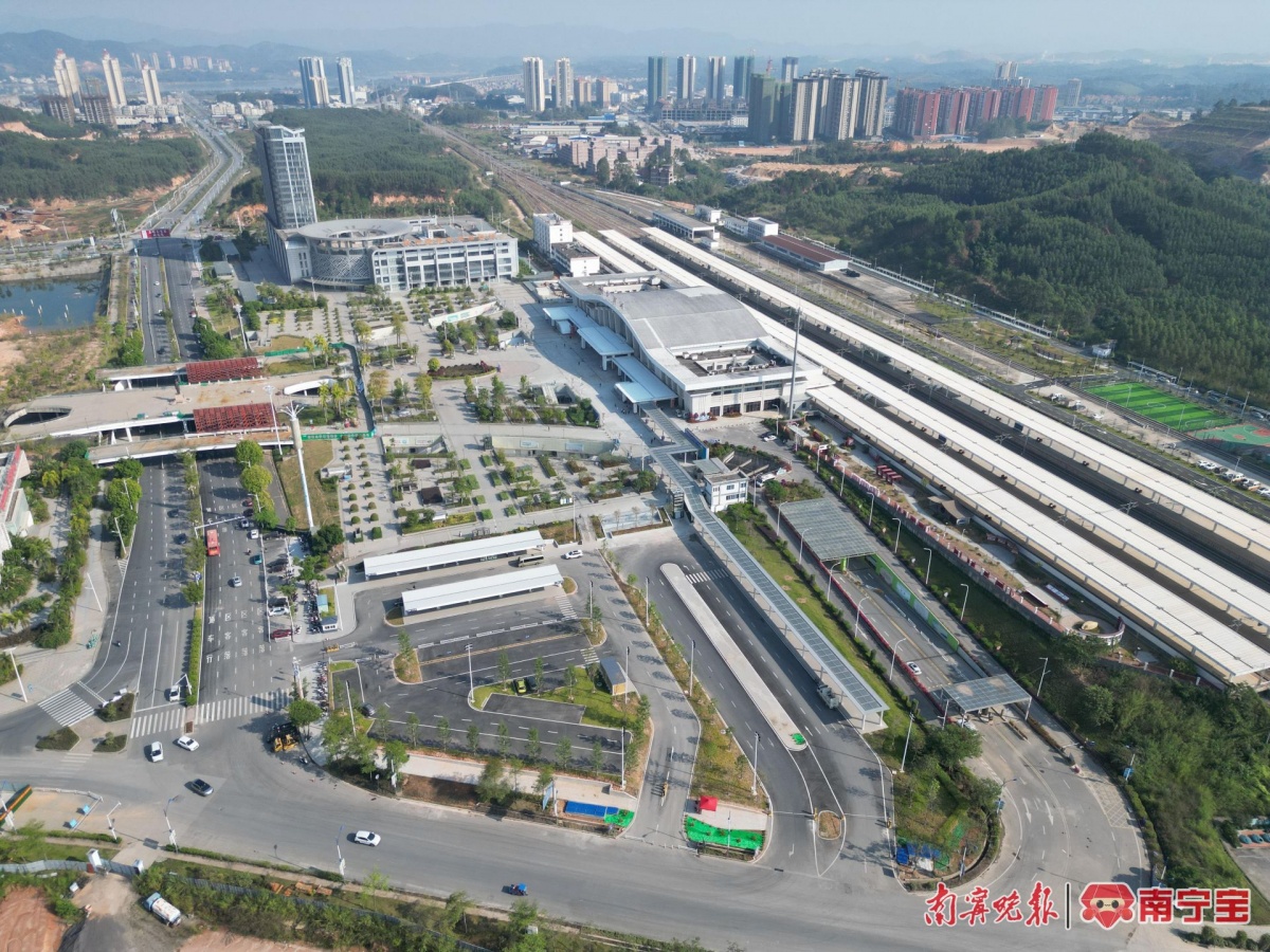 九游娱乐文化：服务广西文化旅游发展大会铁路部门开行110趟梧州方向动车组列车