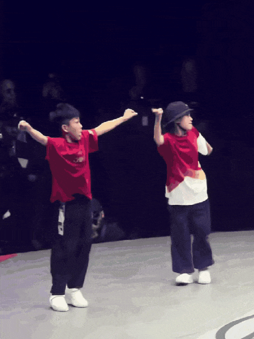 那个燃爆世界街舞大赛的“小孩哥”回南宁了!(图2)