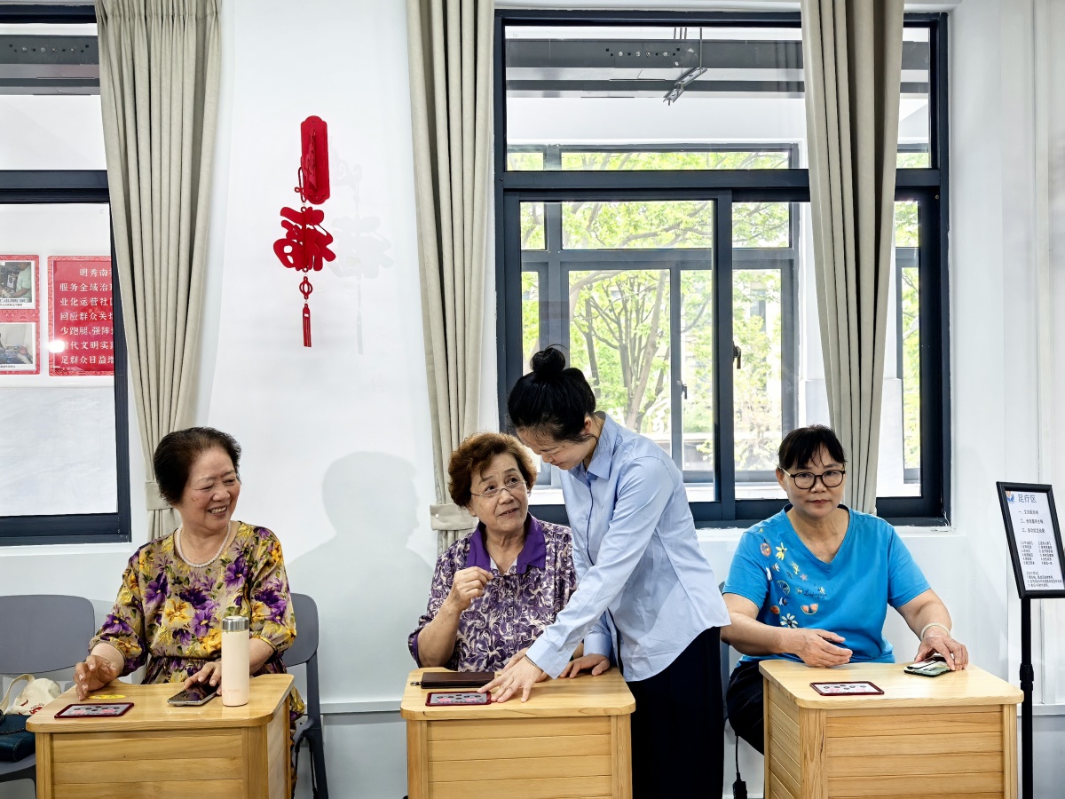 不出社区就能满足多项需求！广西家政服务消费扩容升级