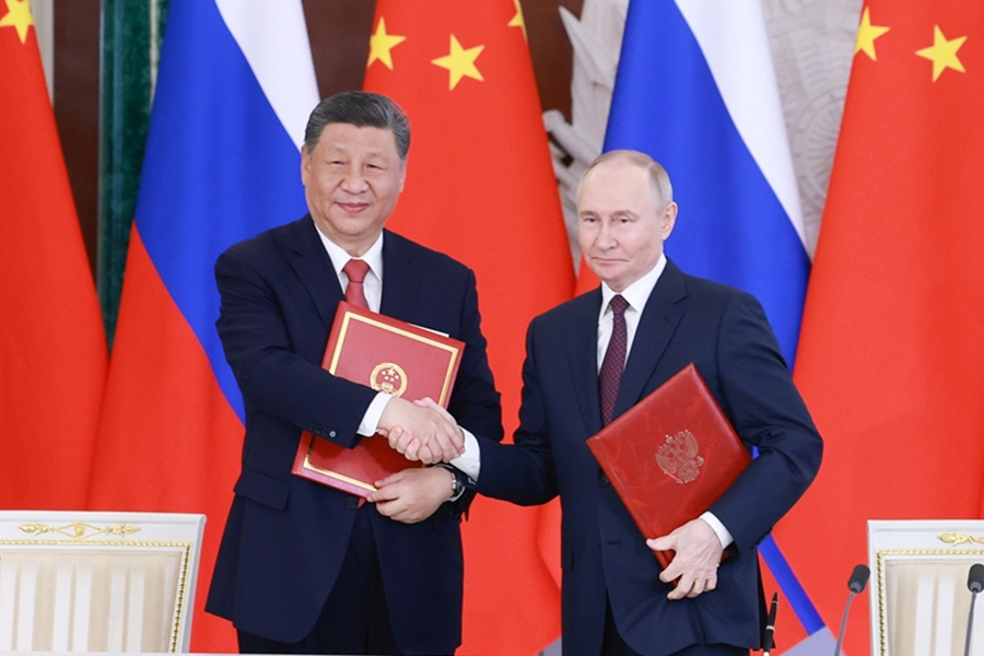 习近平同俄罗斯总统普京会谈