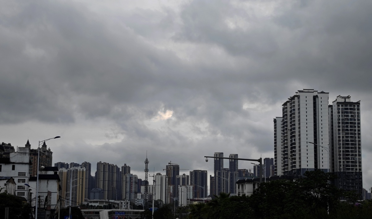 出门带伞！南宁发布暴雨红色预警，未来三天仍多降雨