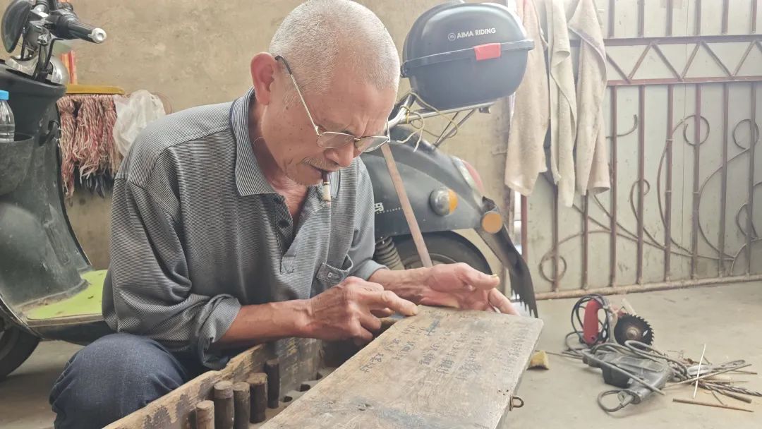 神态威严、栩栩如生！快来看看桂林这些极具特色的传统龙船！(图2)