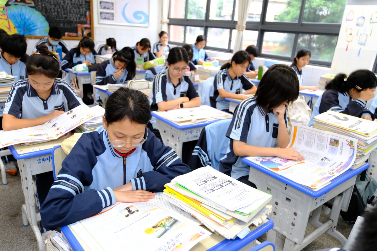 中考倒计时！这本“广西特刊”为何让家长纷纷抢订？