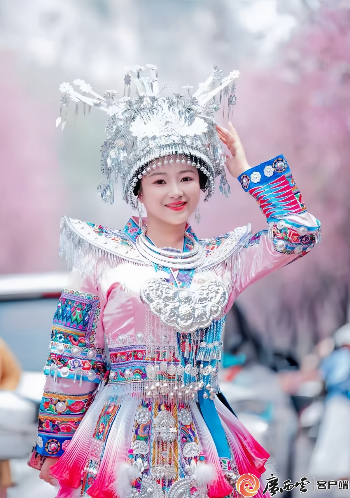 这个三妹了不得柳州女歌手为山歌插上数字翅膀