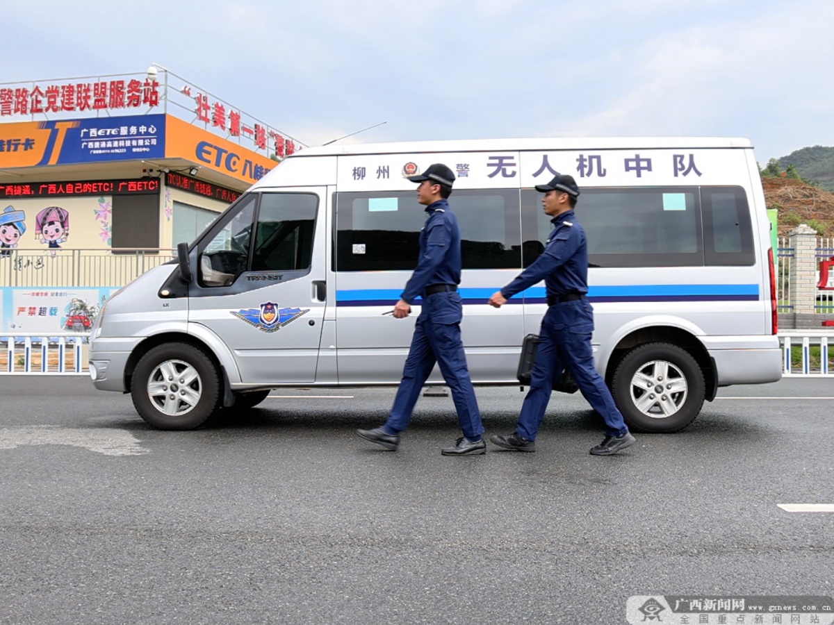 “警鹰”无人机战队 揭秘柳州交警这支最神秘的中队(图6)