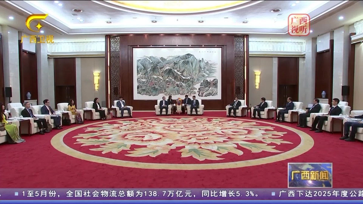 �¸ջ��Խ��˾�����������һ��