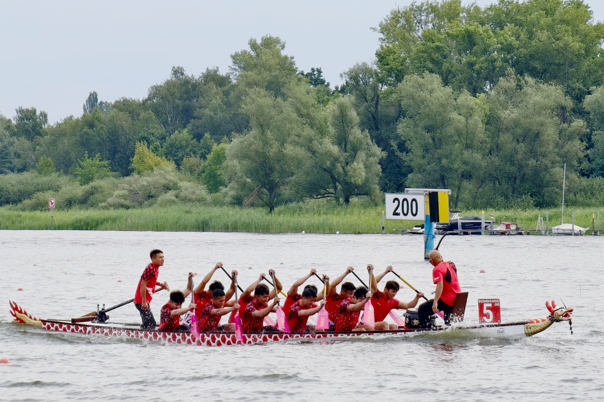 世界冠军！广西龙舟再获历史性突破(图3)
