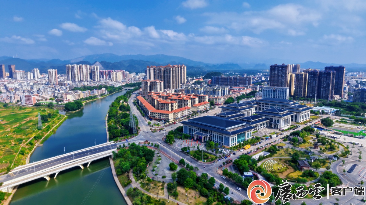 球速体育welcome广西日报贺州察看｜小县城再办大赛事——2025天下青少年信(图1)