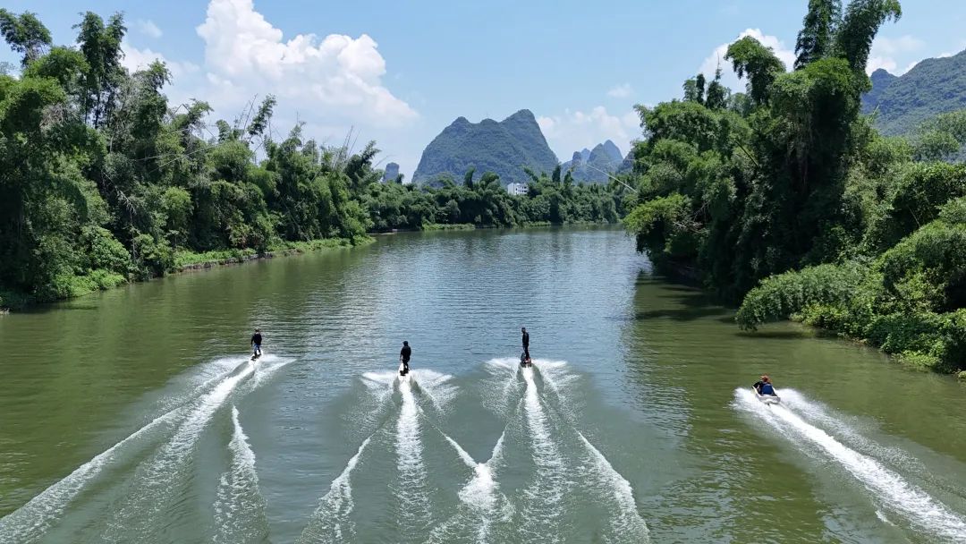 桂林玩水圣地又上新！一起来遇龙河冲浪(图3)