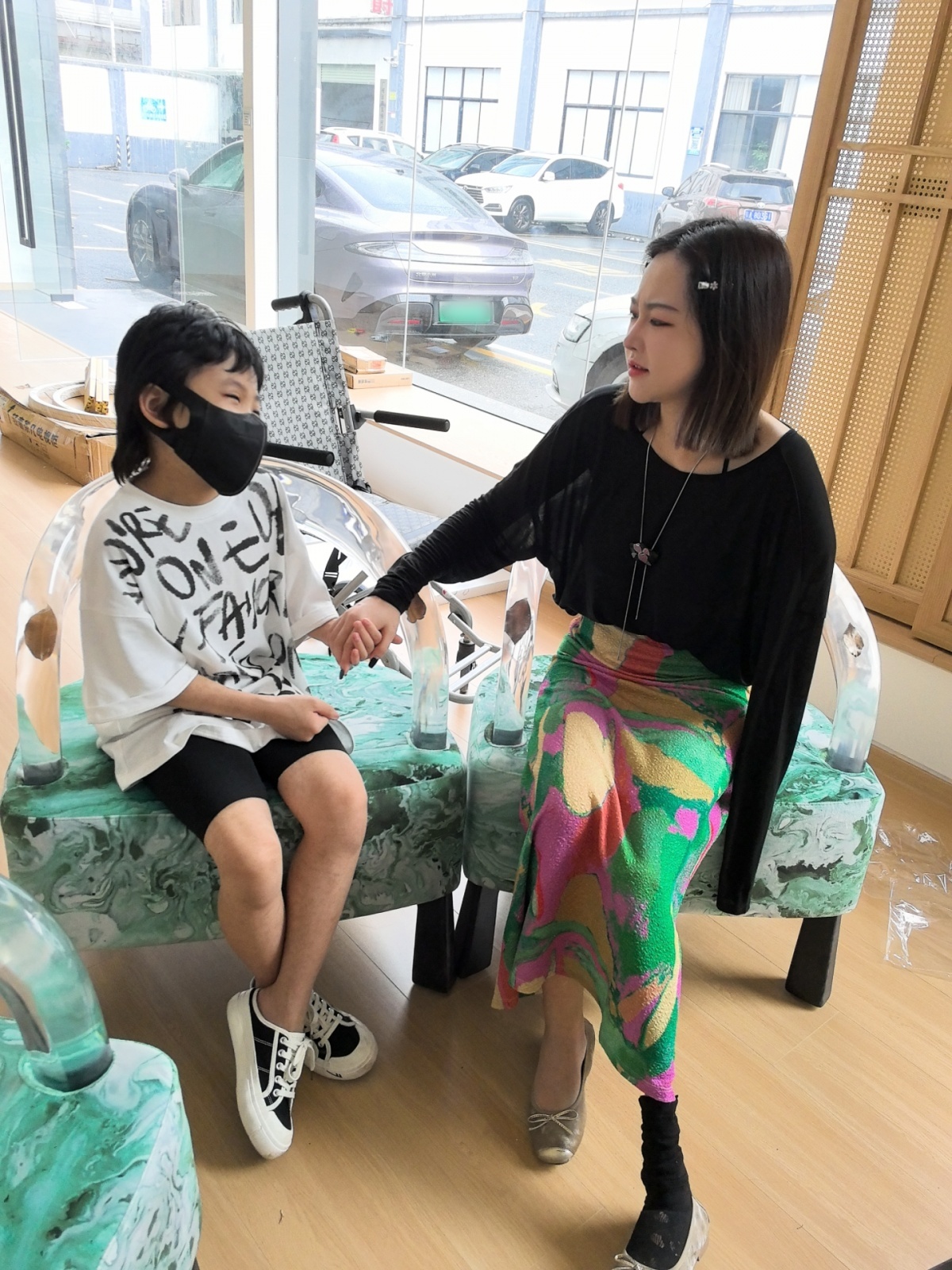 失去左臂左腿！南宁女孩筑梦助残，登上了央视