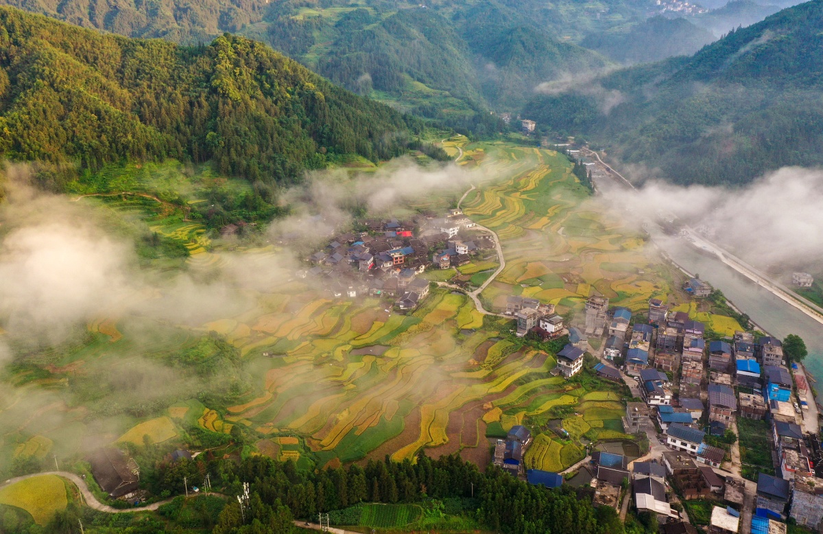 大美中国·壮美广西0824丨八桂山川如画卷