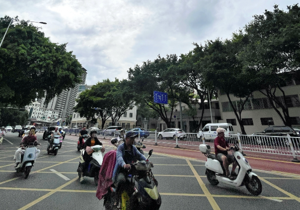 台风离去，炎热天气要回来了！广西接下来多阵雨、雷雨