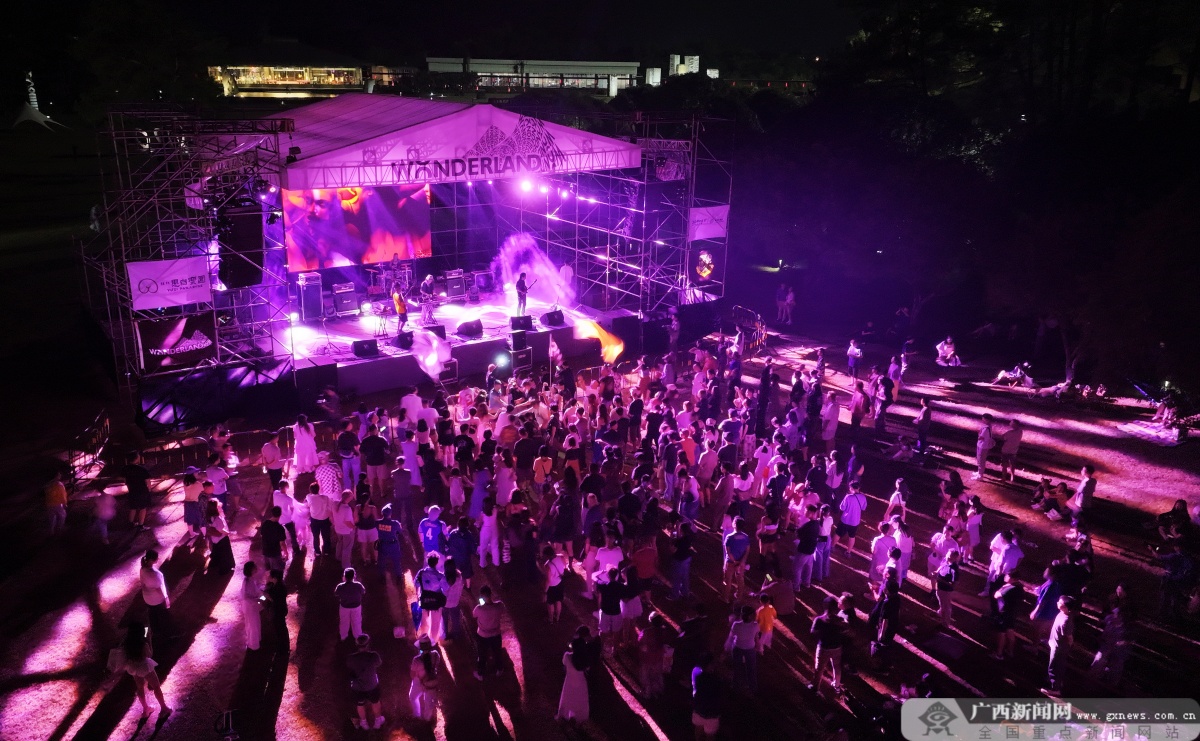 头条 双台交替开唱晚风醉了j9九游会登录广西日报桂林(图4) 头条 双台交替开唱晚风醉了j9九游会登录广西日报桂林(图4)