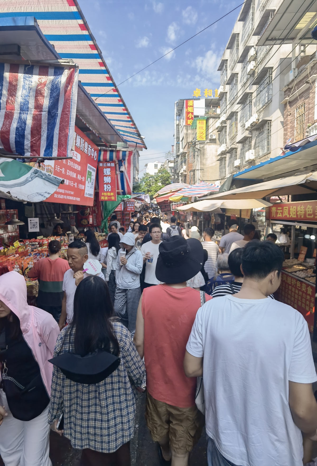 国庆中秋双节柳州游客真多！旅游市场真稳！(图3)