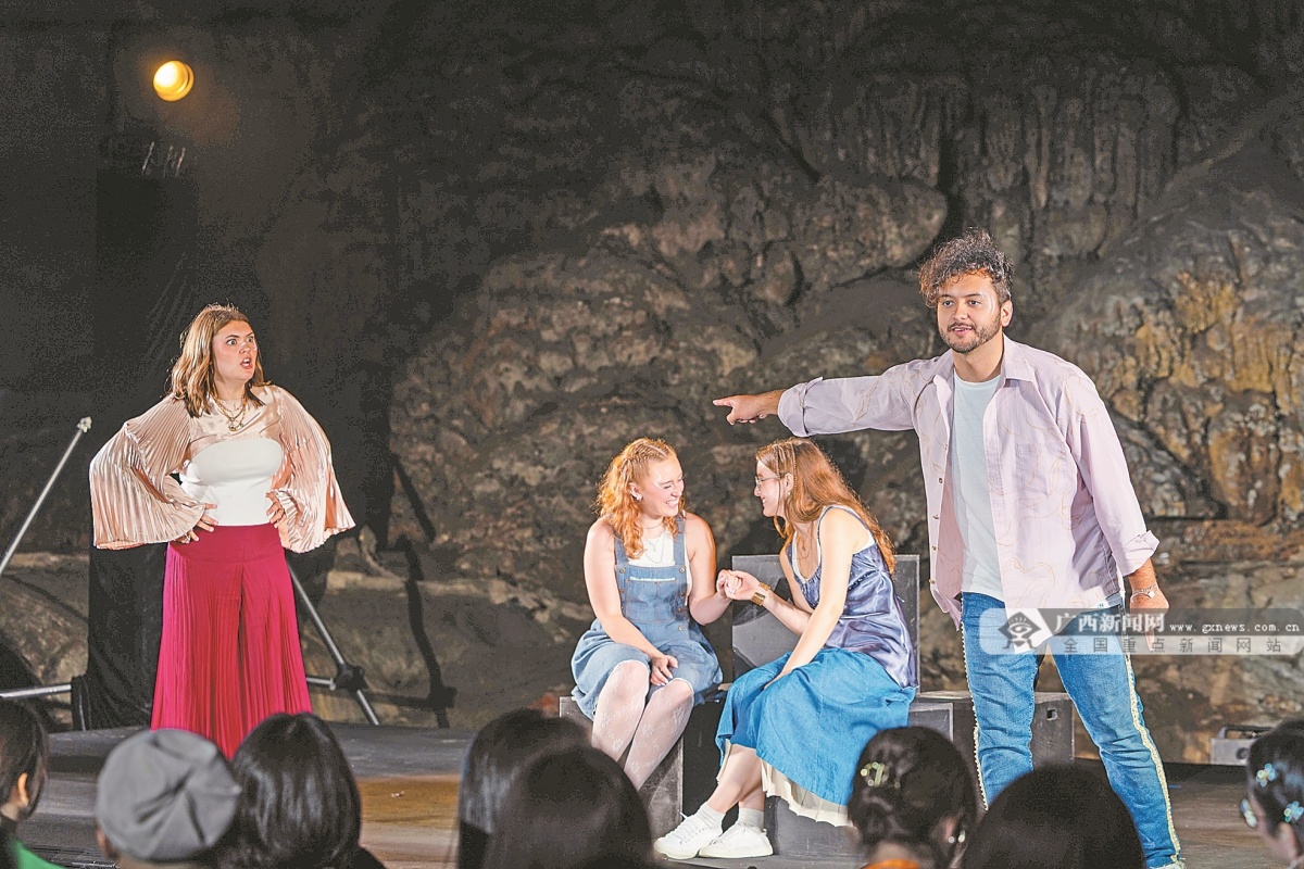 10��27�ս���ͼ