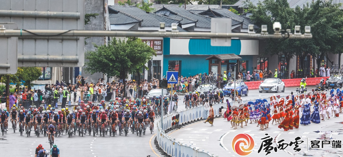 车轮绘就八桂画卷2025环广西世巡赛续写传奇！